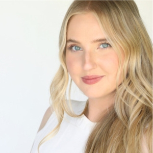 Veronica Dunne To Star In CABARET At Weathervane Theatre