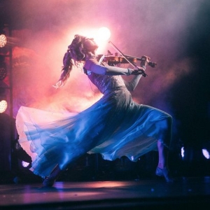 Viral Violinist Lindsey Stirling Takes the Stage At NJPAC This Holiday Season