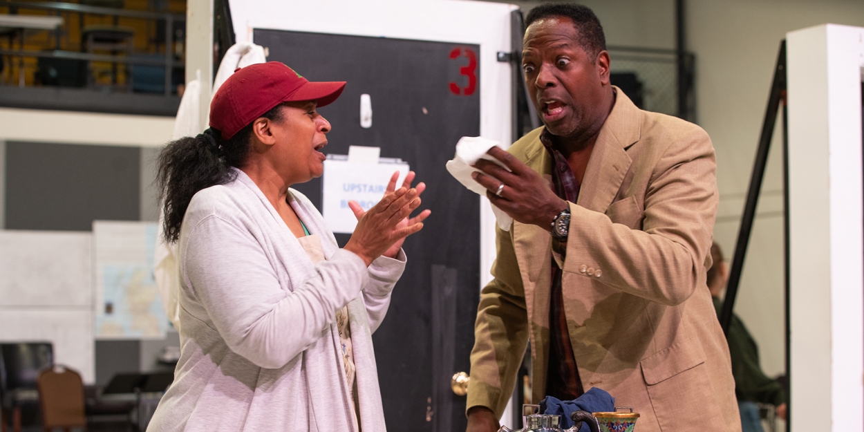 Photos: Steppenwolf Theatre's NOISES OFF In Rehearsal Photo