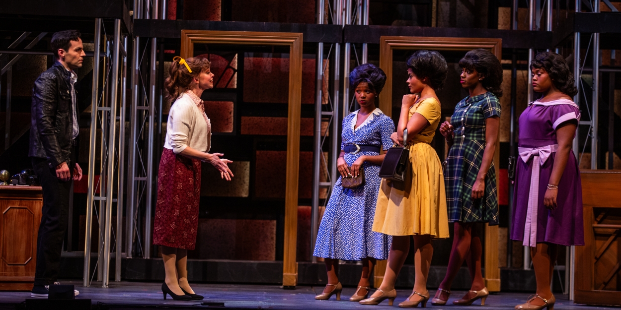 Review: BEAUTIFUL : THE CAROLE KING MUSICAL at Music Theatre Wichita Photo